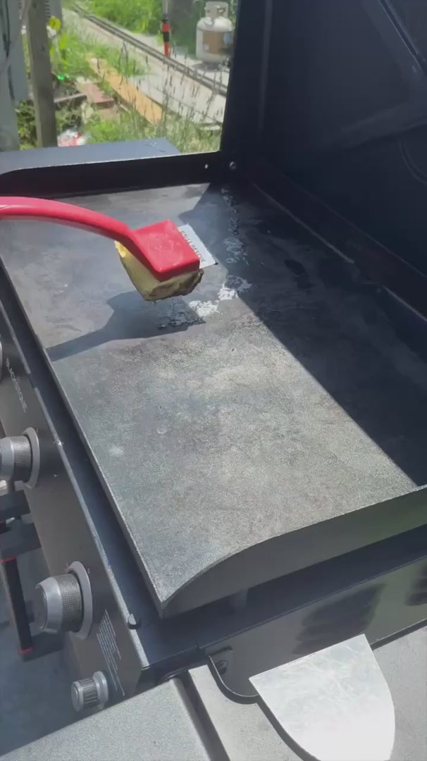 Bristle-free grill brush demonstration